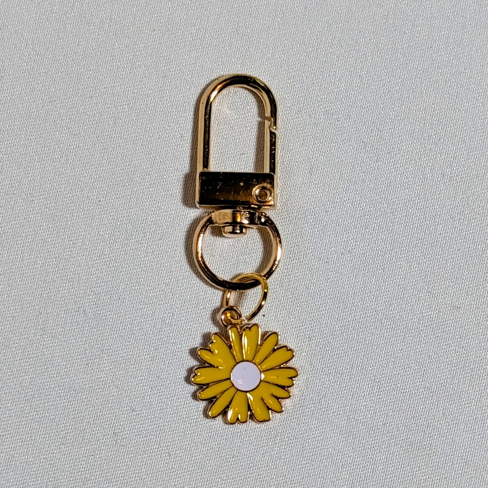 JoJo Styles Mini Yellow Daisy Bag Charm / Keychain